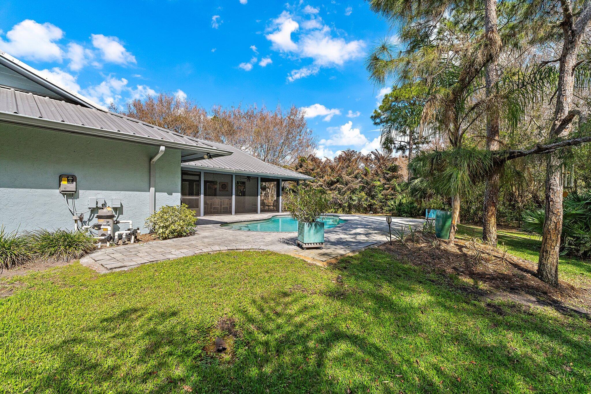 GREGOR WOODS - Residential