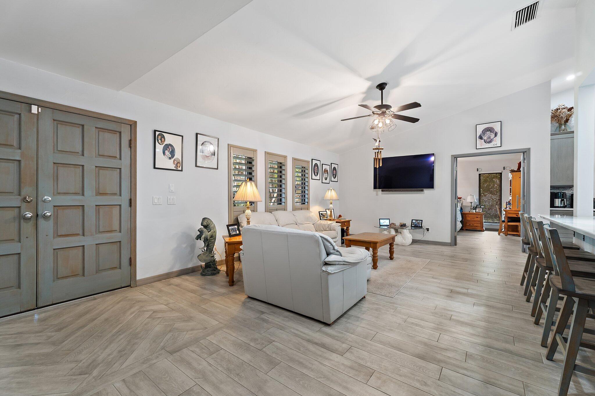 GREGOR WOODS - Residential