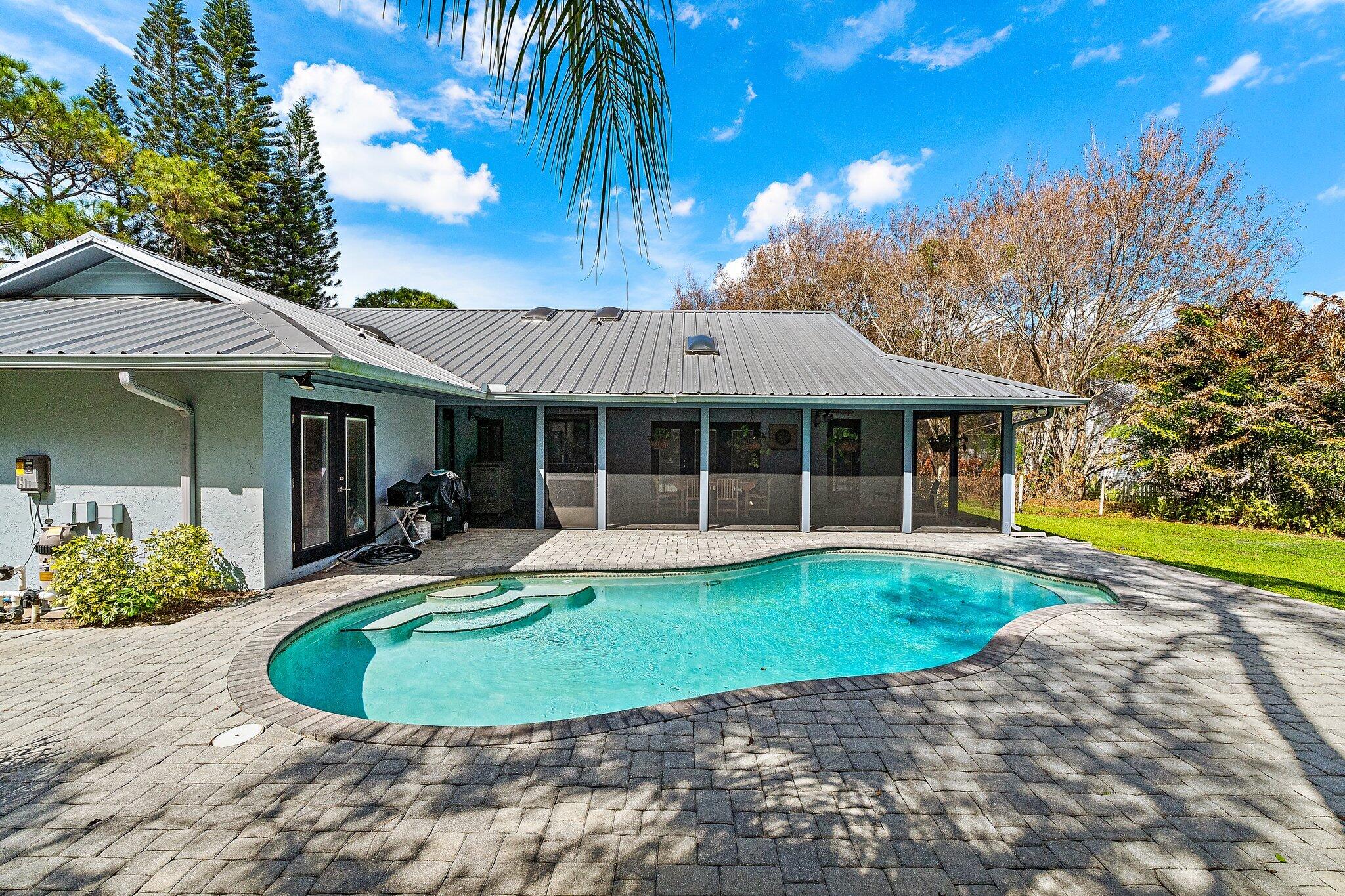 GREGOR WOODS - Residential