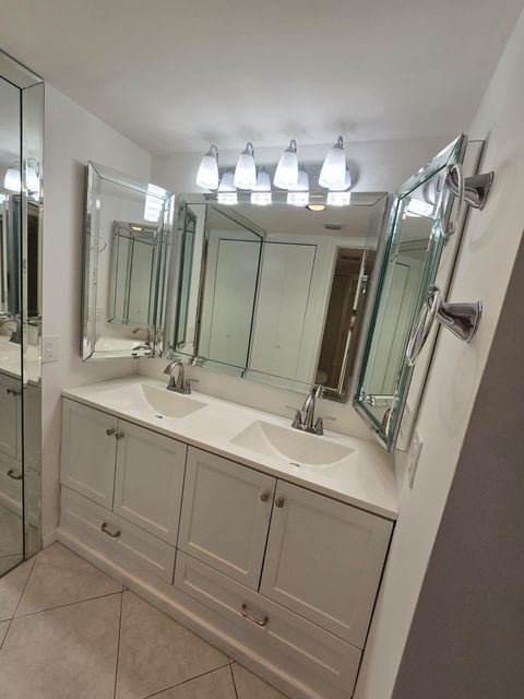 Tiny photo for 3301 Aruba Way #K2, Coconut Creek, FL 33066 (MLS # B26045172)