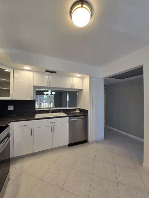 Tiny photo for 3301 Aruba Way #K2, Coconut Creek, FL 33066 (MLS # B26045172)