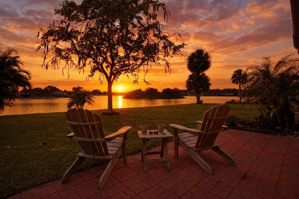 Photo of 220 Seville J, Delray Beach, FL 33446 (MLS # B26029980)