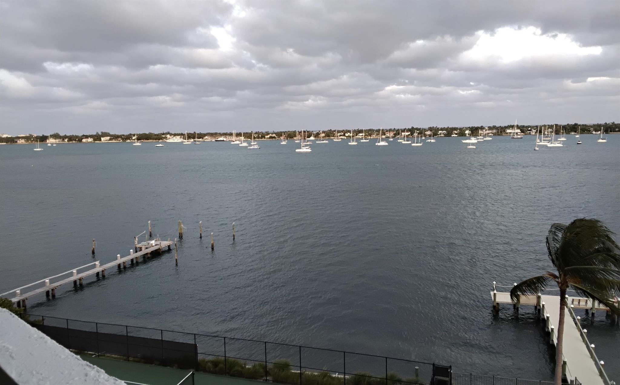 PLACIDO MAR CONDO - Residential