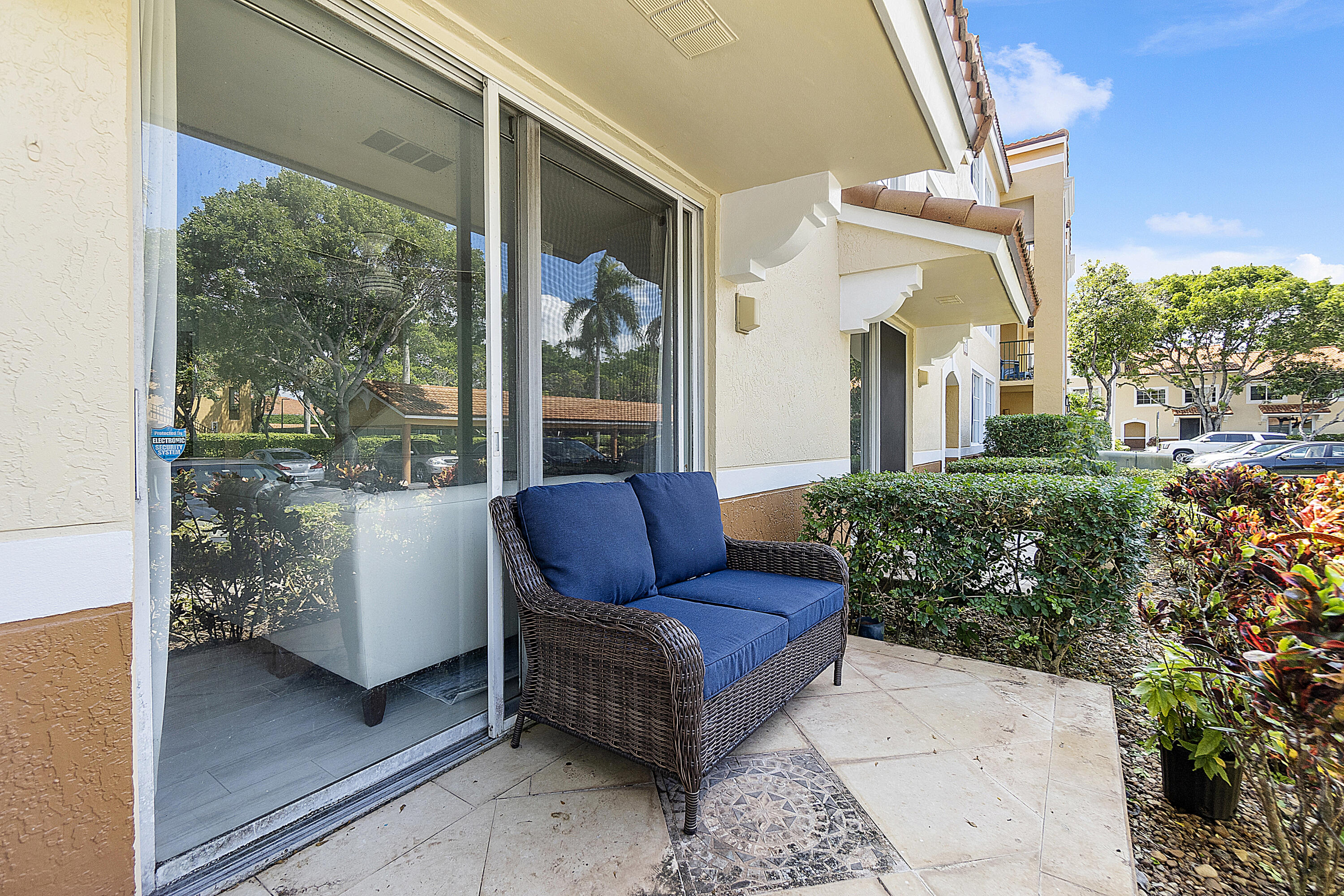 YACHT CLUB ON THE INTRACOASTAL CONDO - Residential Lease