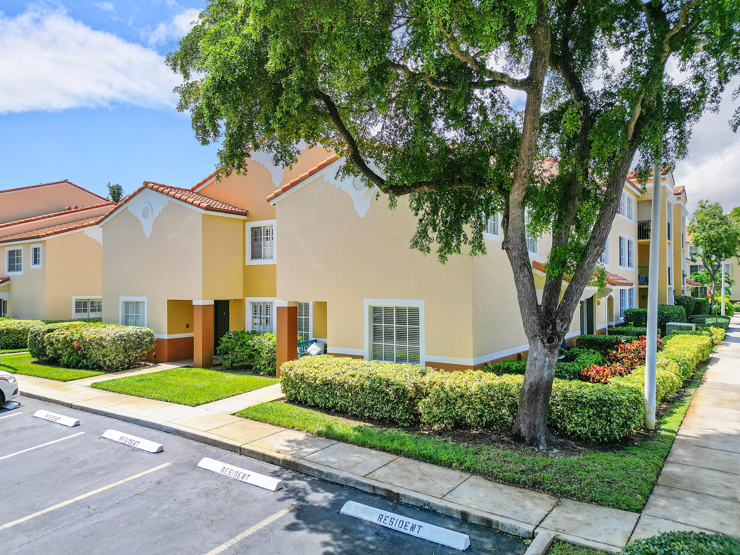 YACHT CLUB ON THE INTRACOASTAL CONDO - Residential Lease