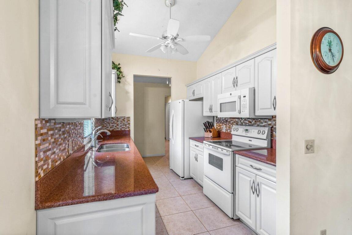 EAGLEWOOD - Residential