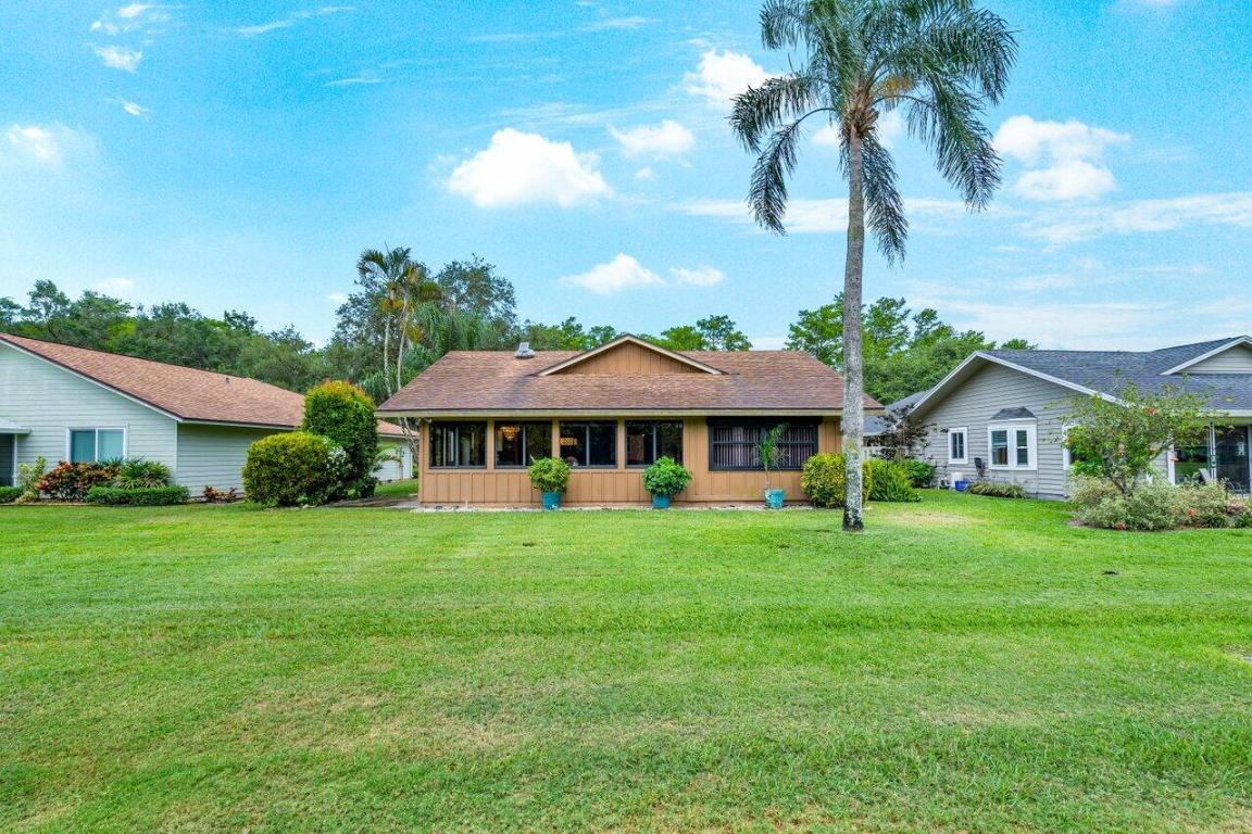 EAGLEWOOD - Residential