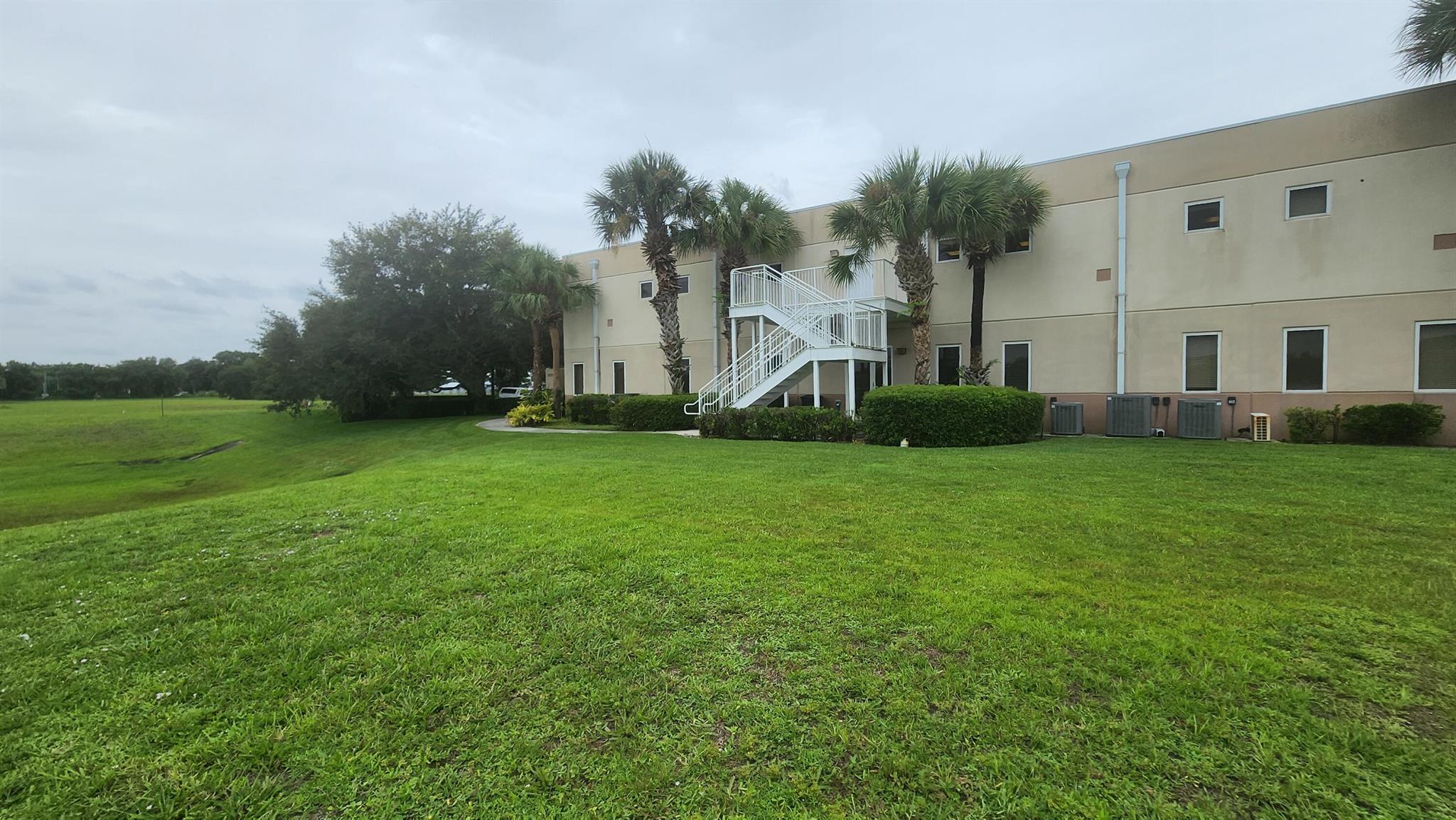 Hoggs - Commercial Sale