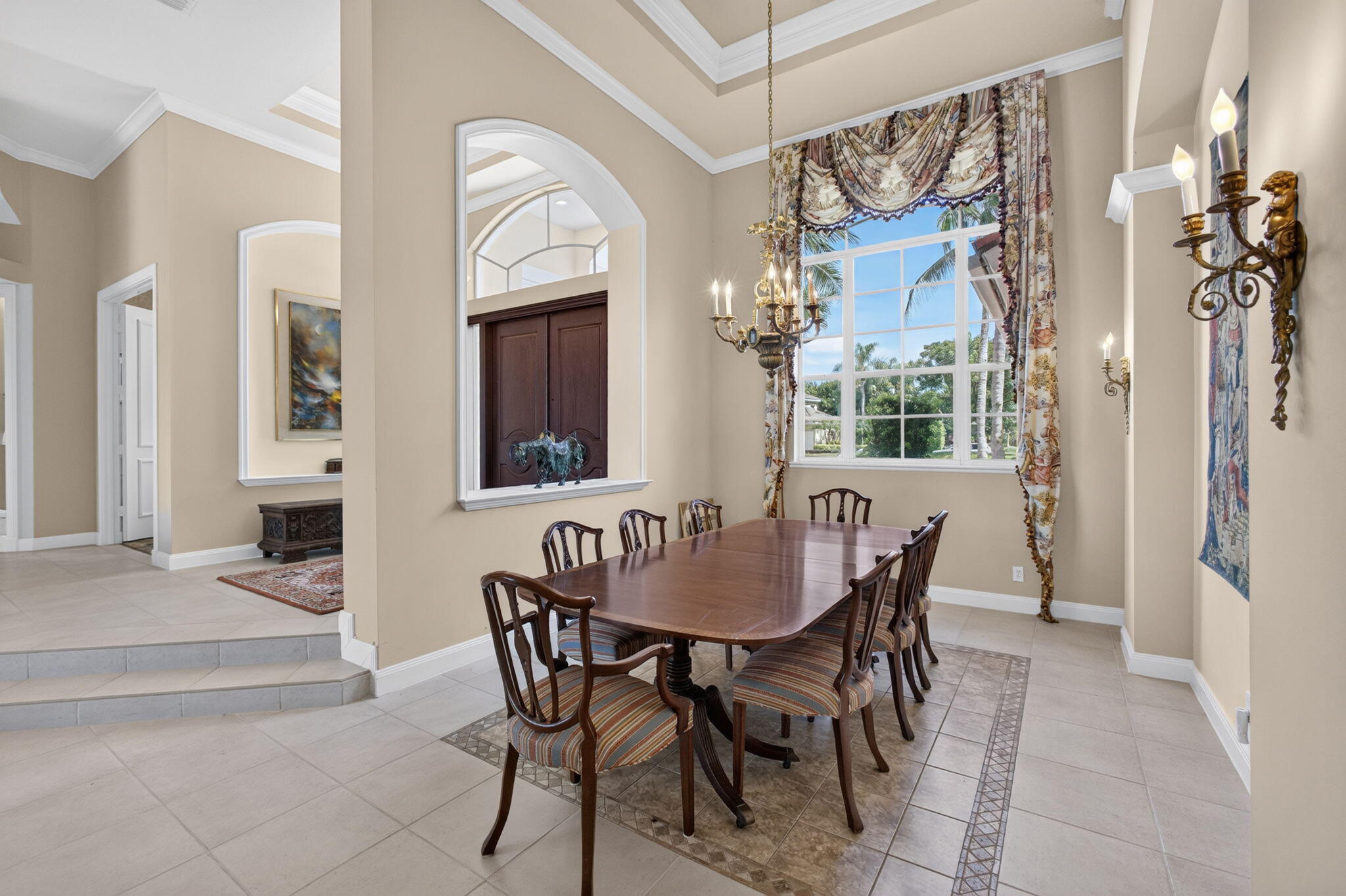 42 Windward Isle