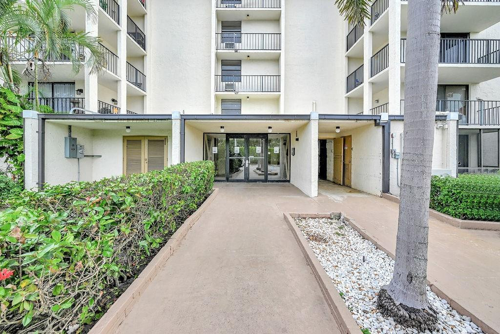 The Gate Condominium - Residential