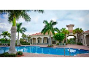 GREEN CAY VILLAGE CONDO - Residential