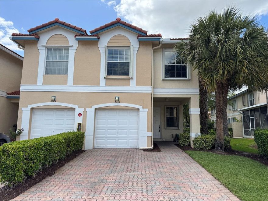 Pelican Pointe townhome, gated community. NEW ROOF (2024). 4/2.5 townhome with one car garage, specious home (1850 Sf) conner unit with extra windows, unit in good condition, all bedroom located at 2nd floor. Family room. living room, Dinner area. Granite kitchen. SS kitchen appliances. full size washer and dryer, laundry room on 2nd floor. Good size master suite, the best Coral spring schools district. Wow, Brand new roof, new exterior paint coming soon. community pool. HOA application and approval need before move in. (2 weeks).