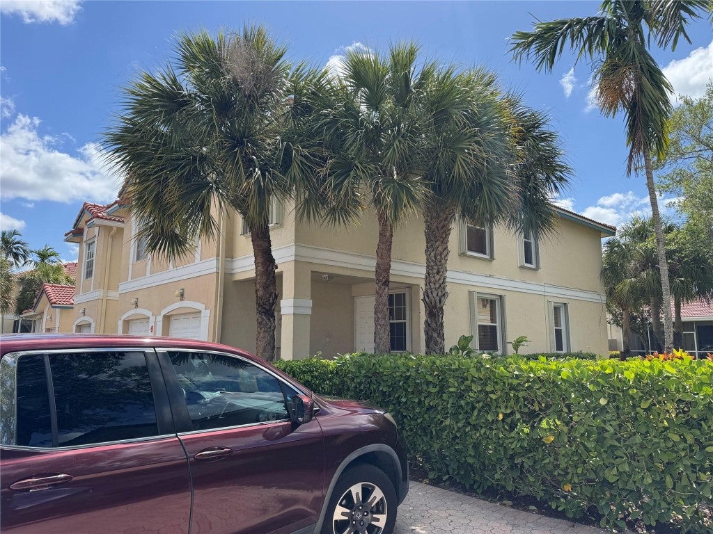 Photo of 4782 NW 116th Terrace, Coral Springs, FL 33076 (MLS # F10530448)