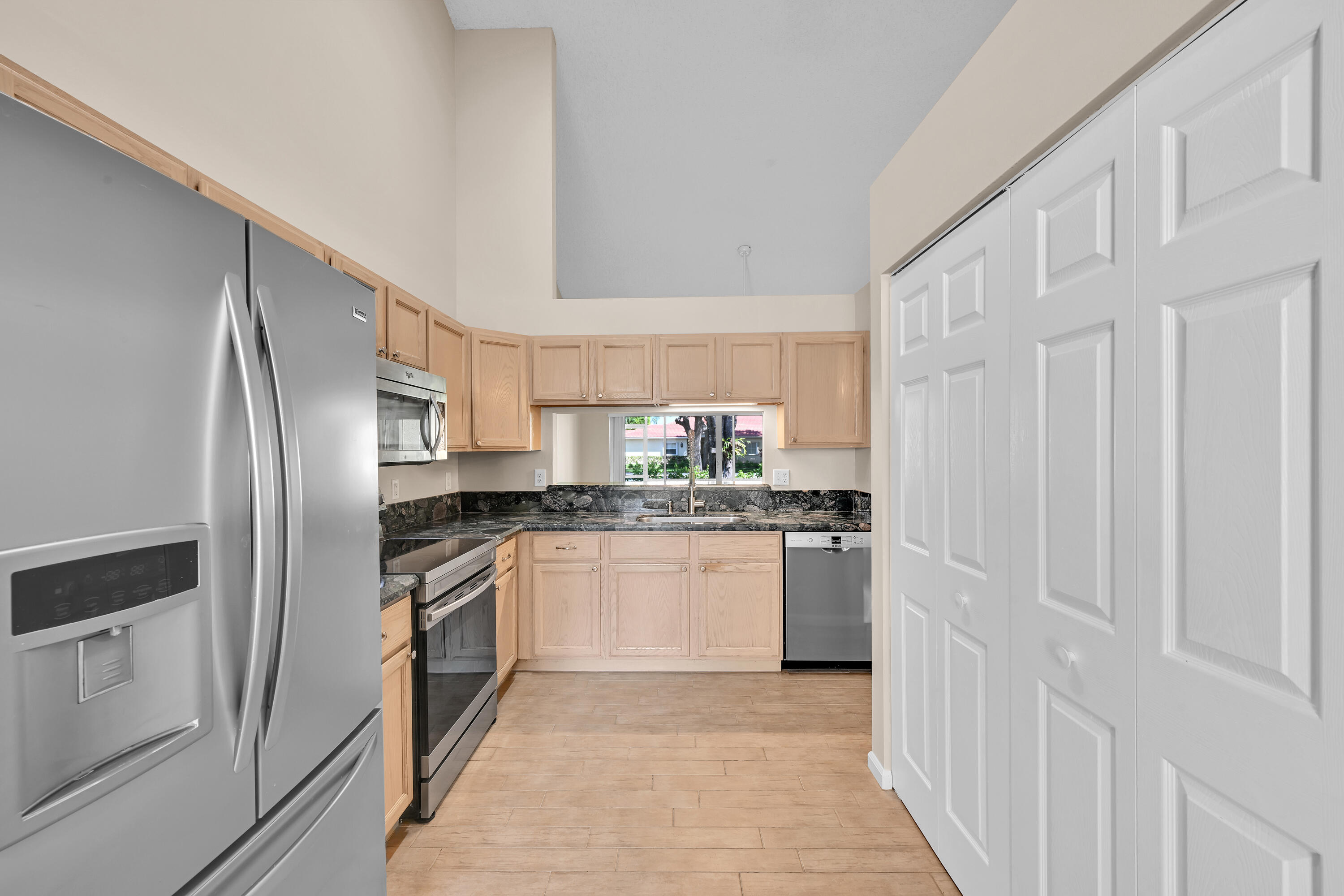 QUAIL RUN VILLAS - Residential