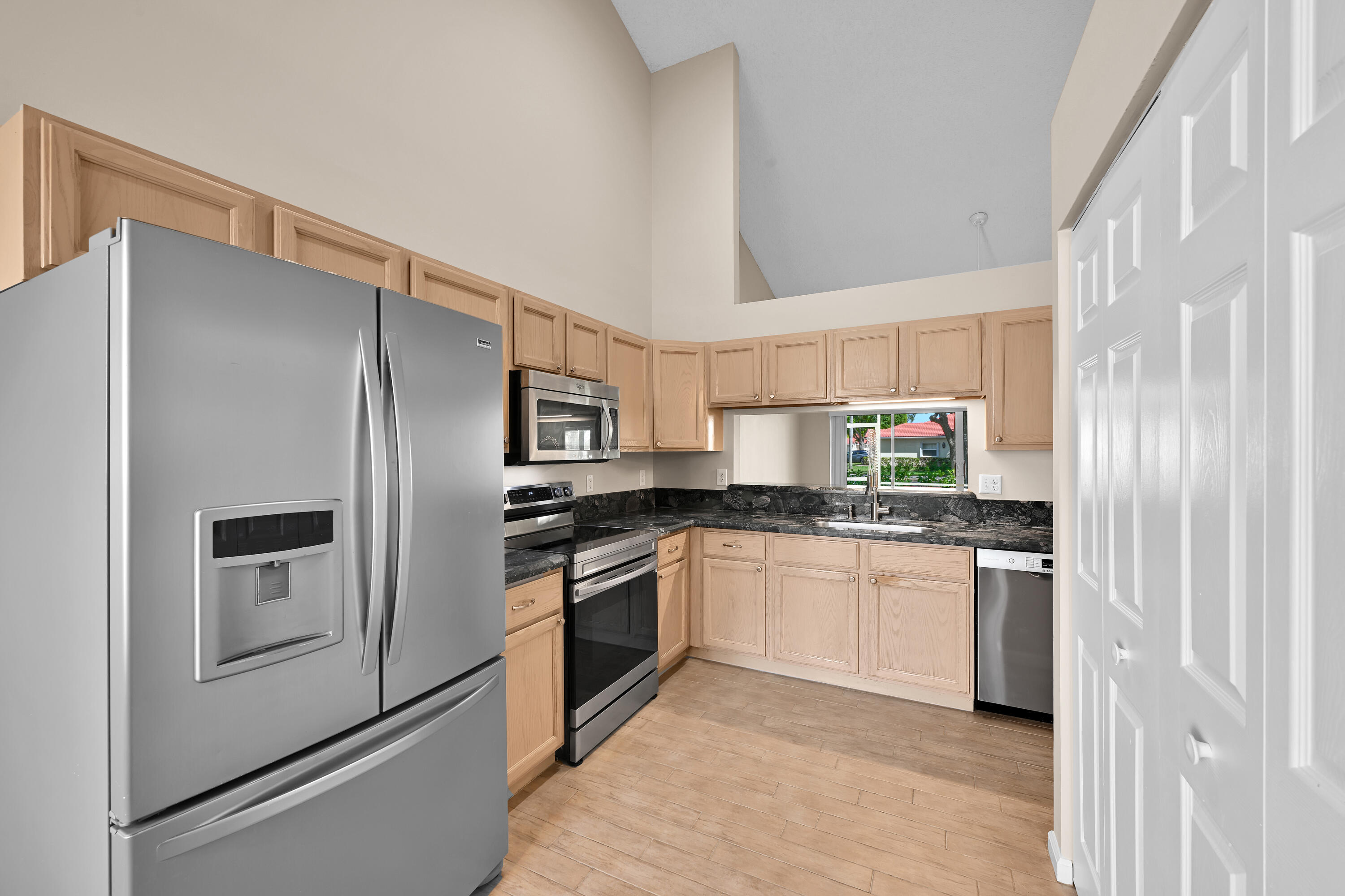 QUAIL RUN VILLAS - Residential