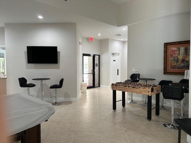 QUAIL RUN VILLAS - Residential