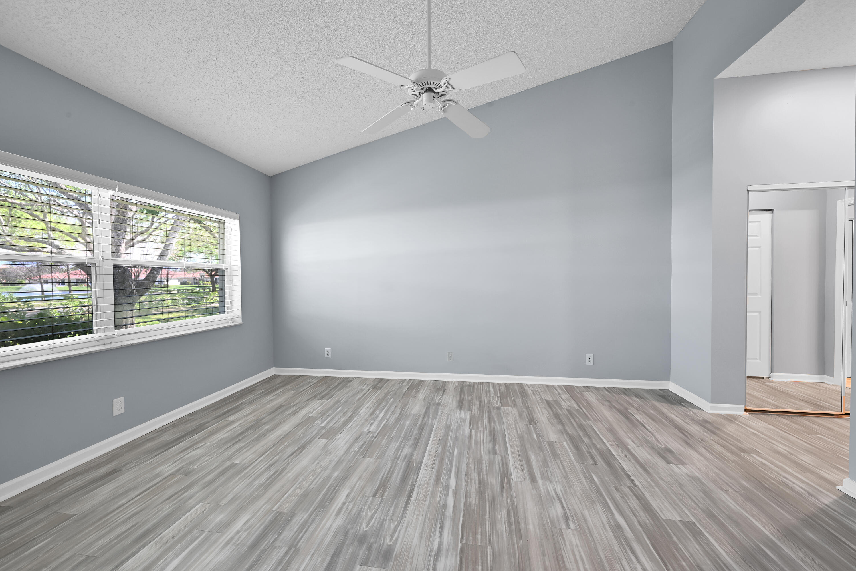 QUAIL RUN VILLAS - Residential