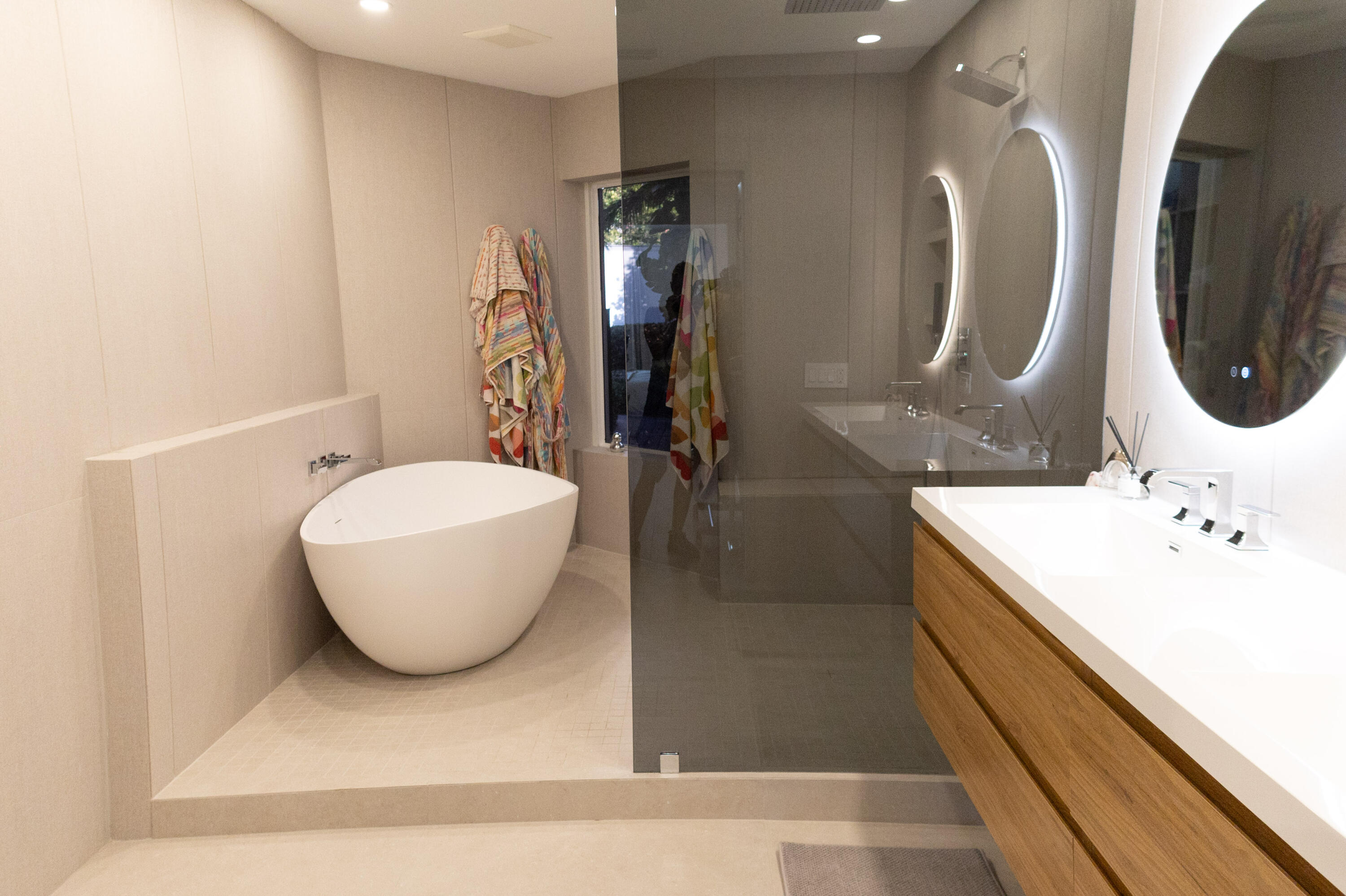 WINDSOR WAY 1 - Residential