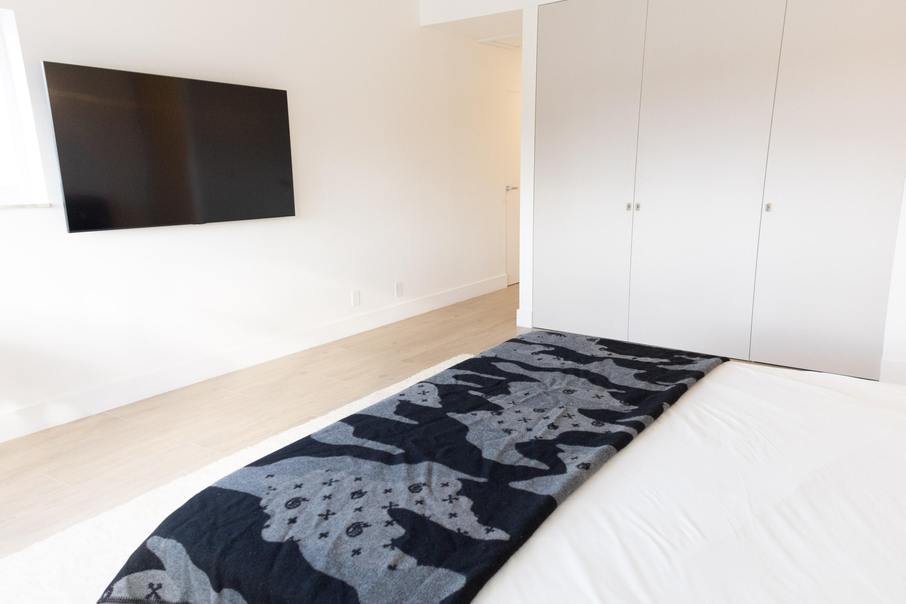 WINDSOR WAY 1 - Residential