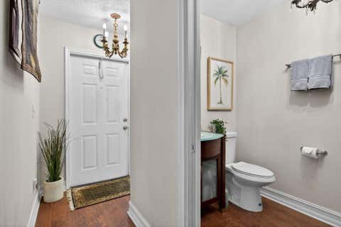 Tiny photo for 2122 NE 44th Street, Lighthouse Point, FL 33064 (MLS # R11166159)