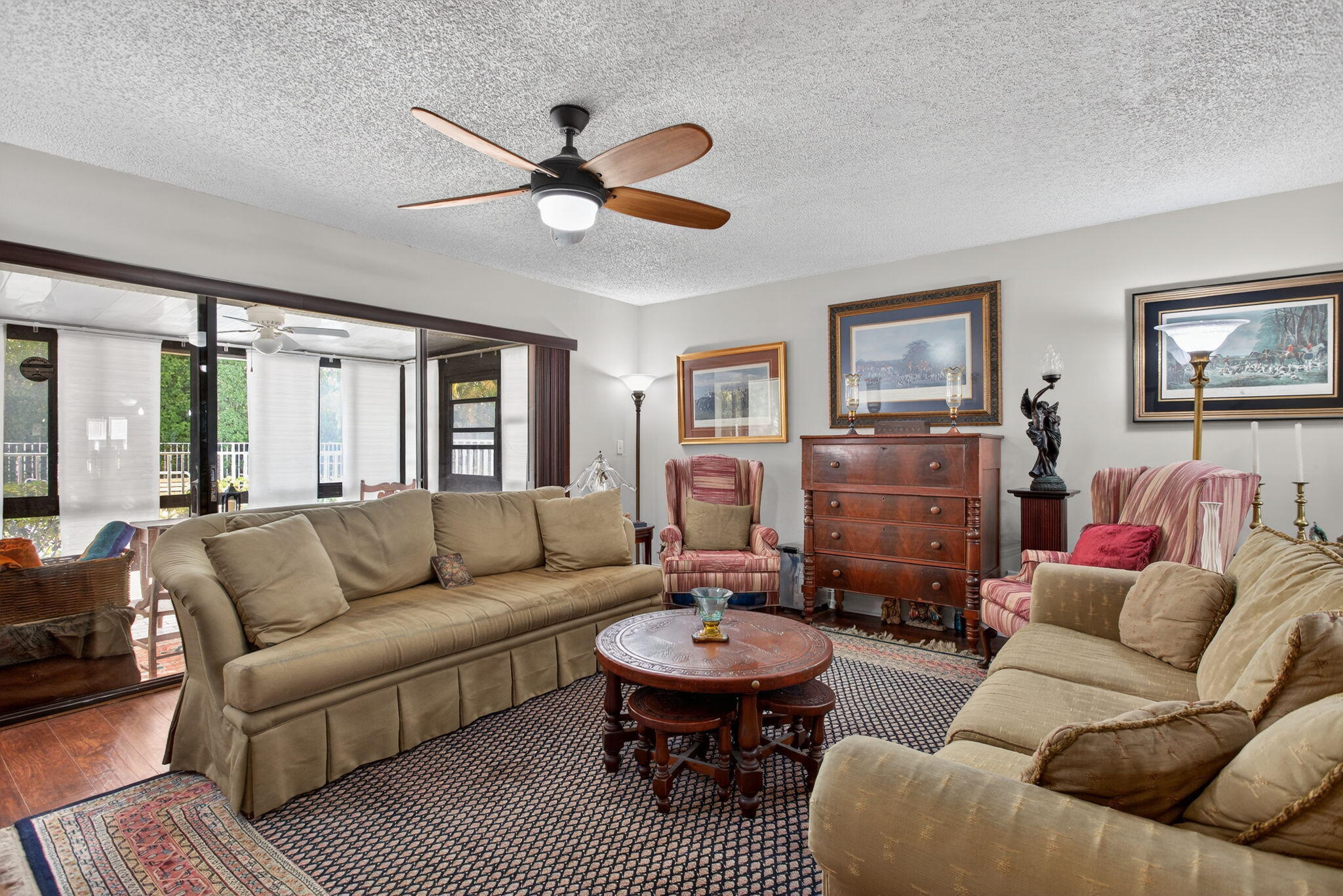 TOWNHOMES OF LIGHTHOUSE POINT - Residential