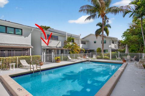 Tiny photo for 2122 NE 44th Street, Lighthouse Point, FL 33064 (MLS # R11166159)