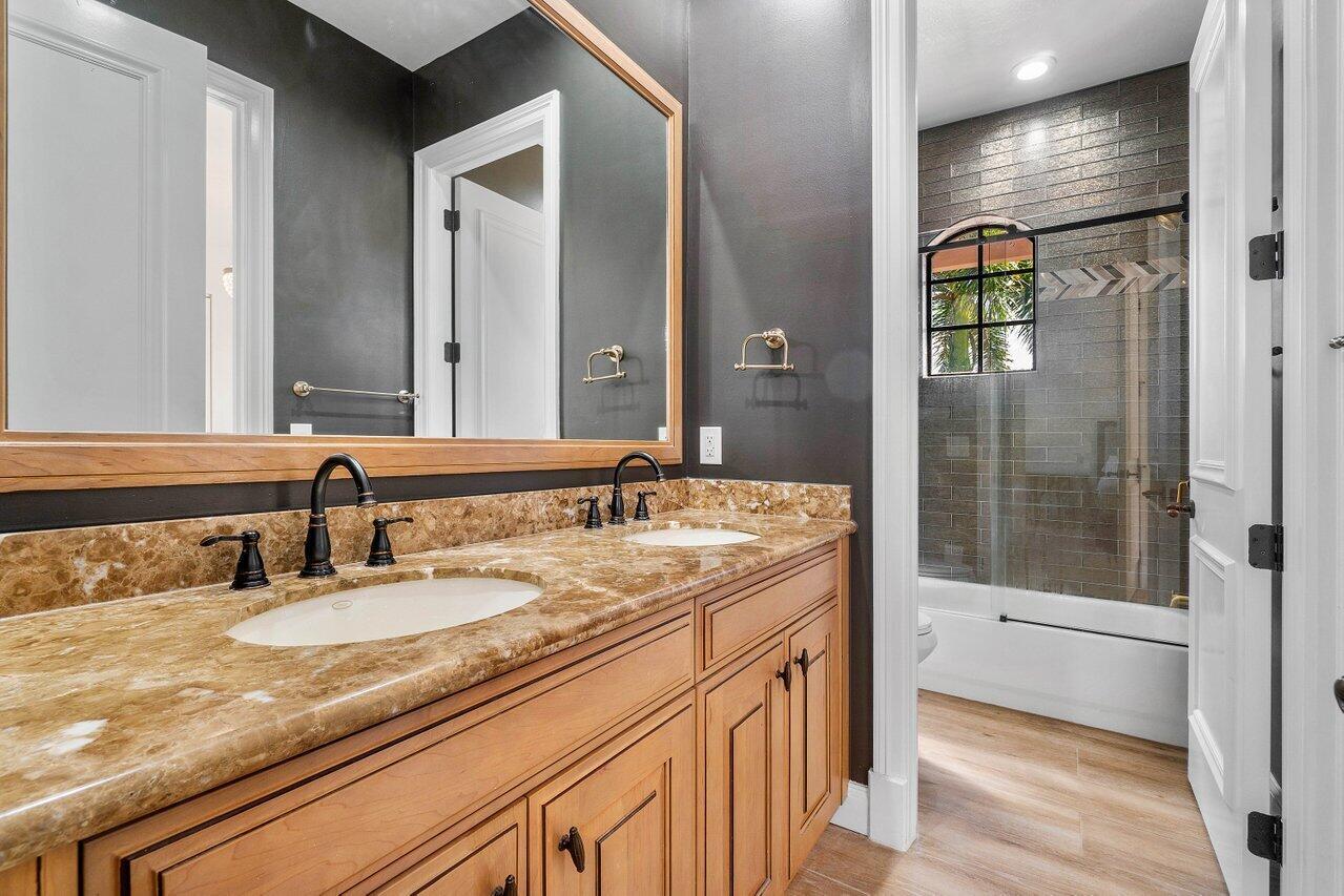 PARKLAND GOLF & COUNTRY C - Residential