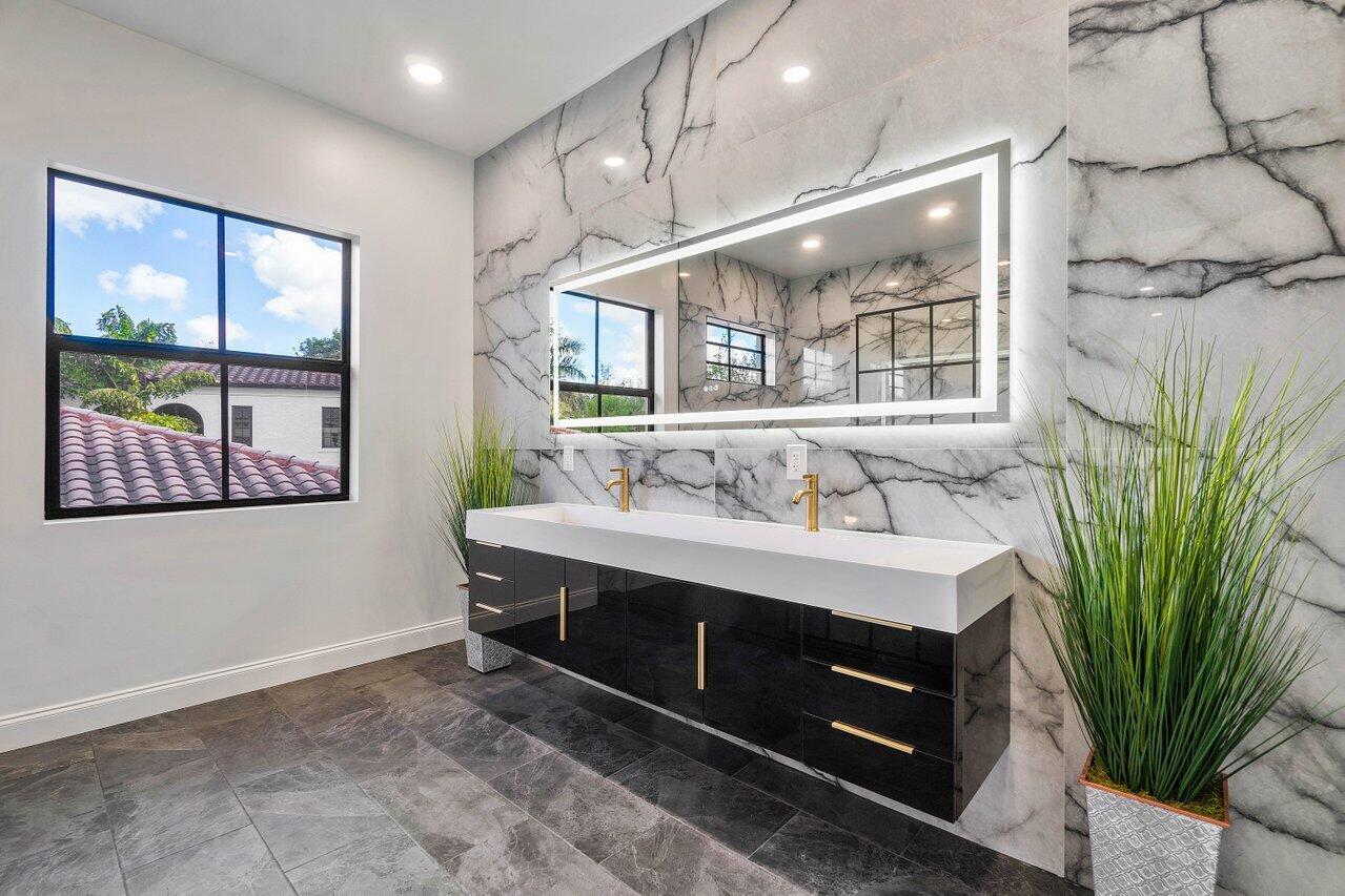 PARKLAND GOLF & COUNTRY C - Residential