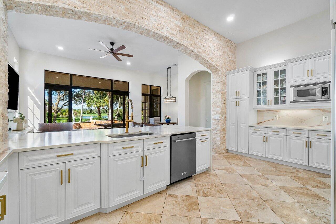 PARKLAND GOLF & COUNTRY C - Residential