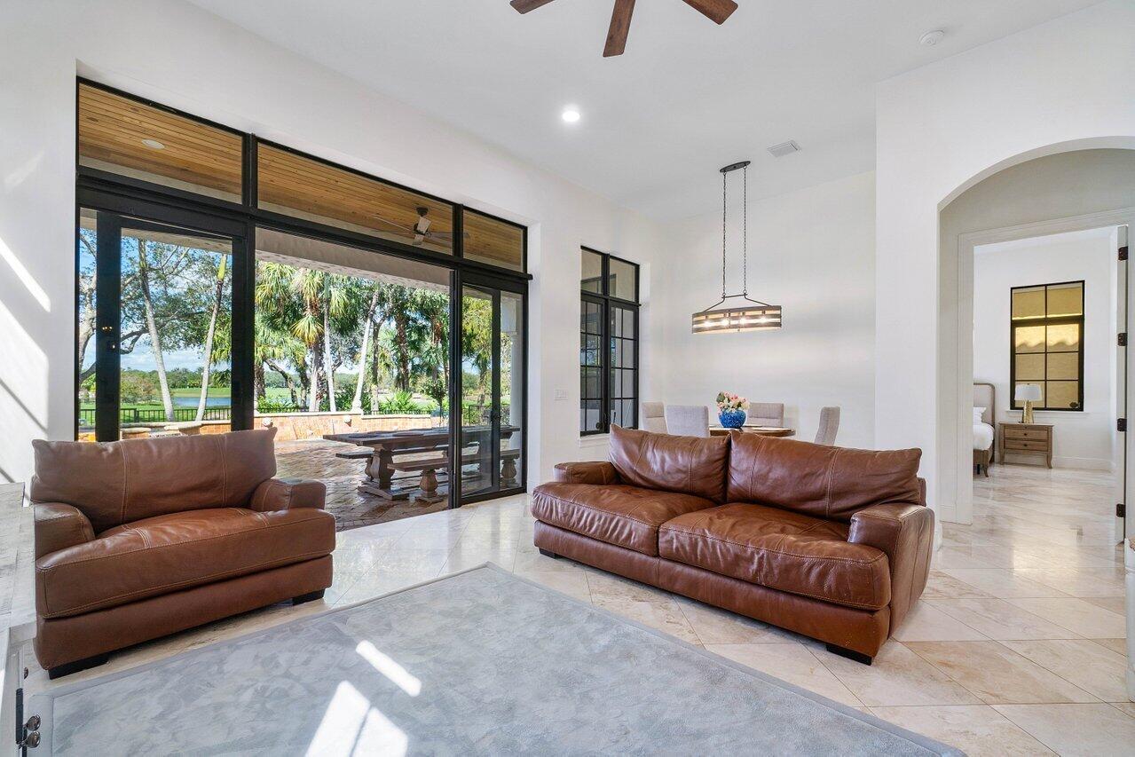 PARKLAND GOLF & COUNTRY C - Residential