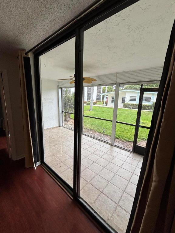 BANYAN TREE VILLAGE CONDO - Residential Lease