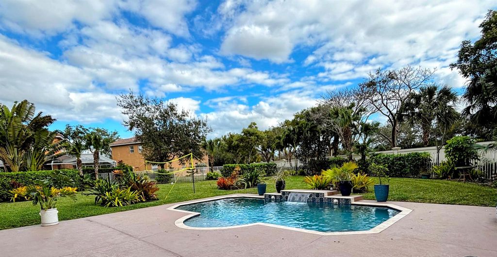 Photo of 385 Gazetta Way, West Palm Beach, FL 33413 (MLS # R11058002)