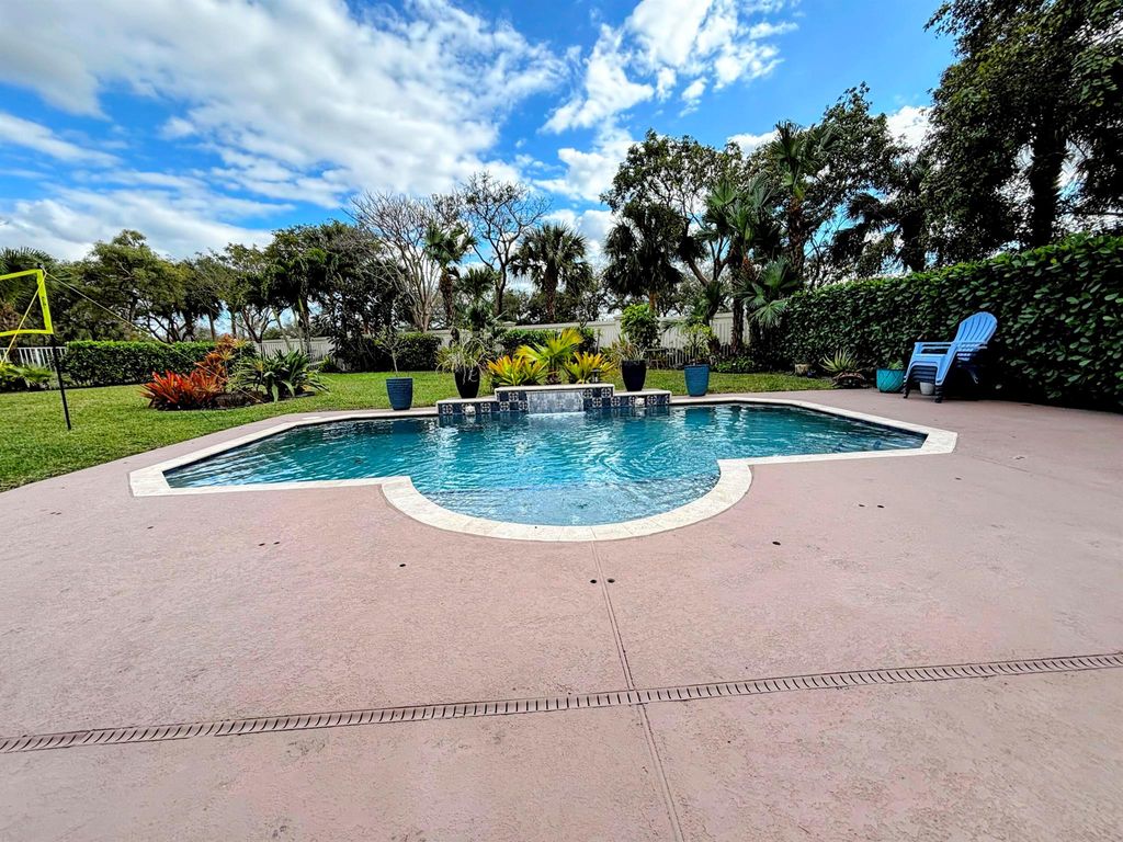 Photo of 385 Gazetta Way, West Palm Beach, FL 33413 (MLS # R11058002)