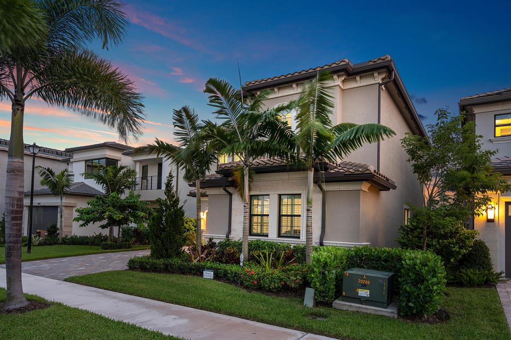 BOCA BRIDGES - Residential