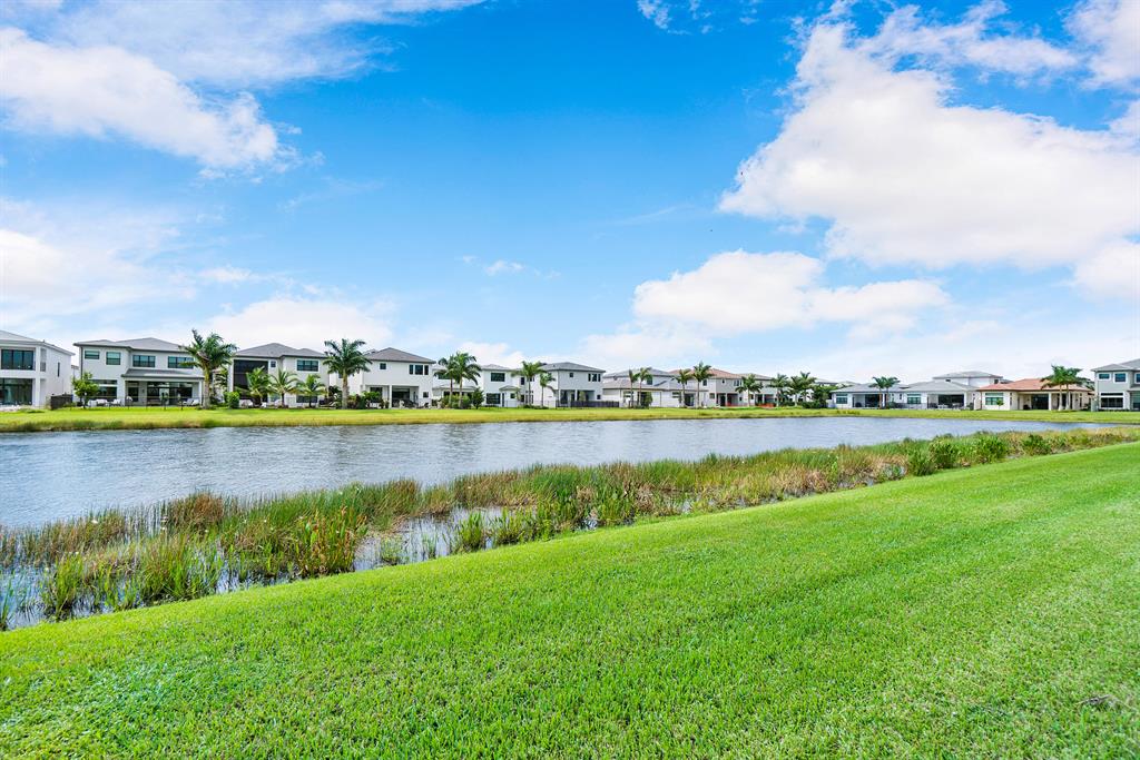 BOCA BRIDGES - Residential