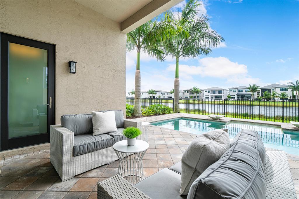 BOCA BRIDGES - Residential