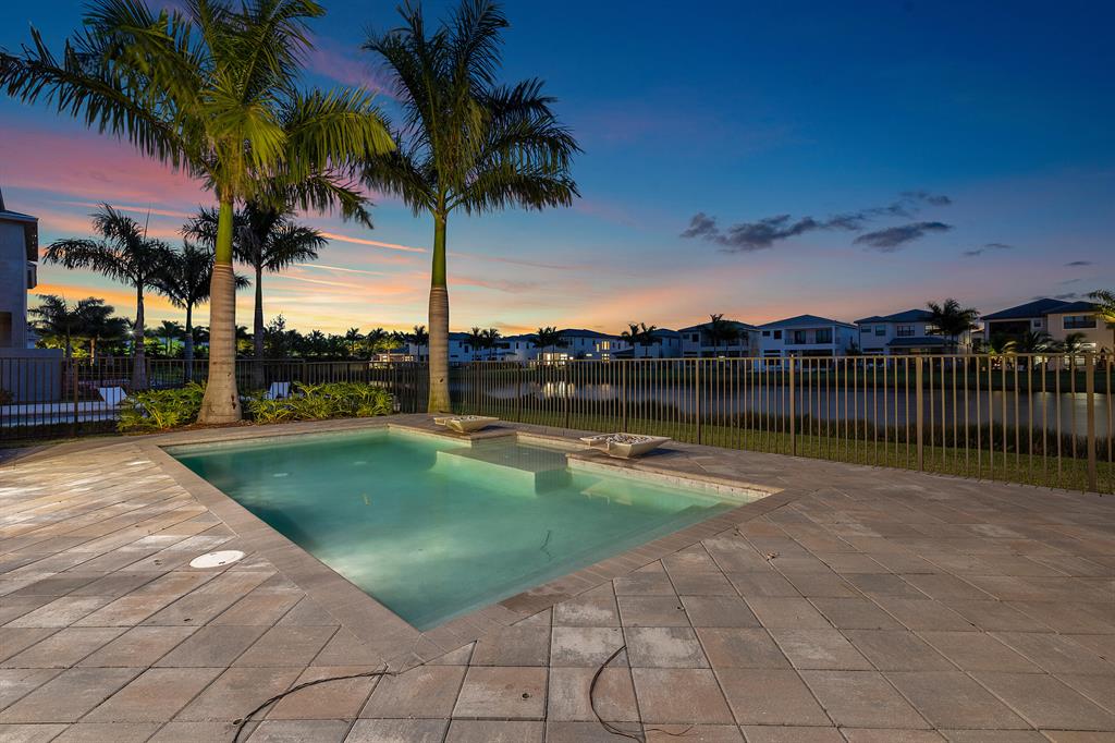 BOCA BRIDGES - Residential