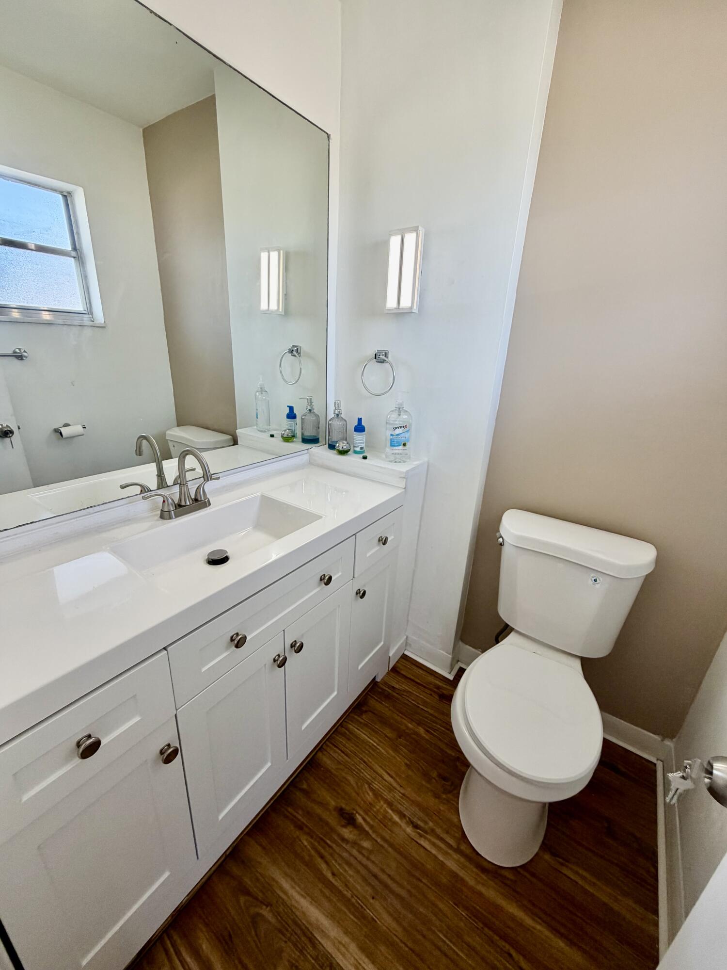 FAIRWAYS ROYALE CONDO - Residential