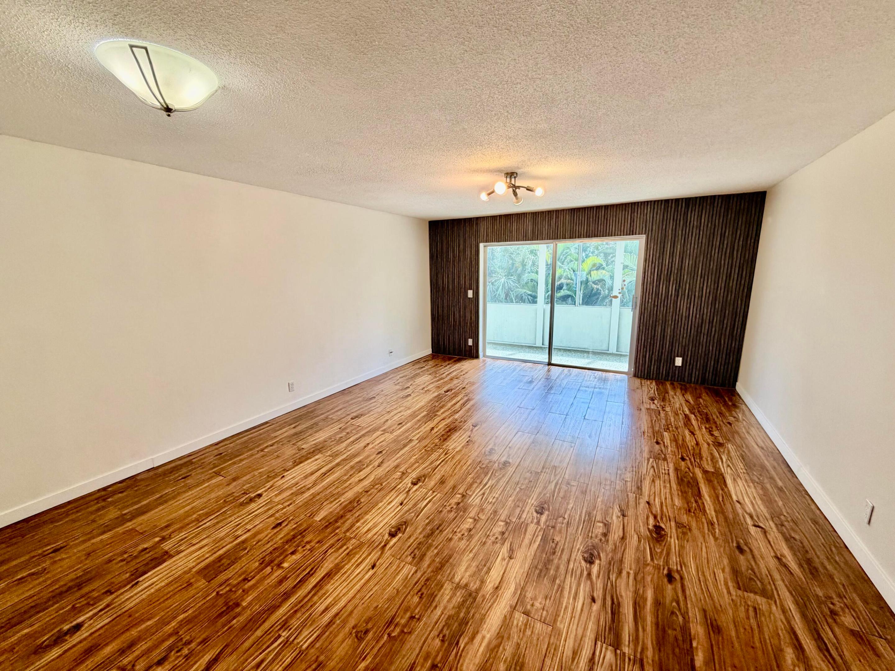 FAIRWAYS ROYALE CONDO - Residential