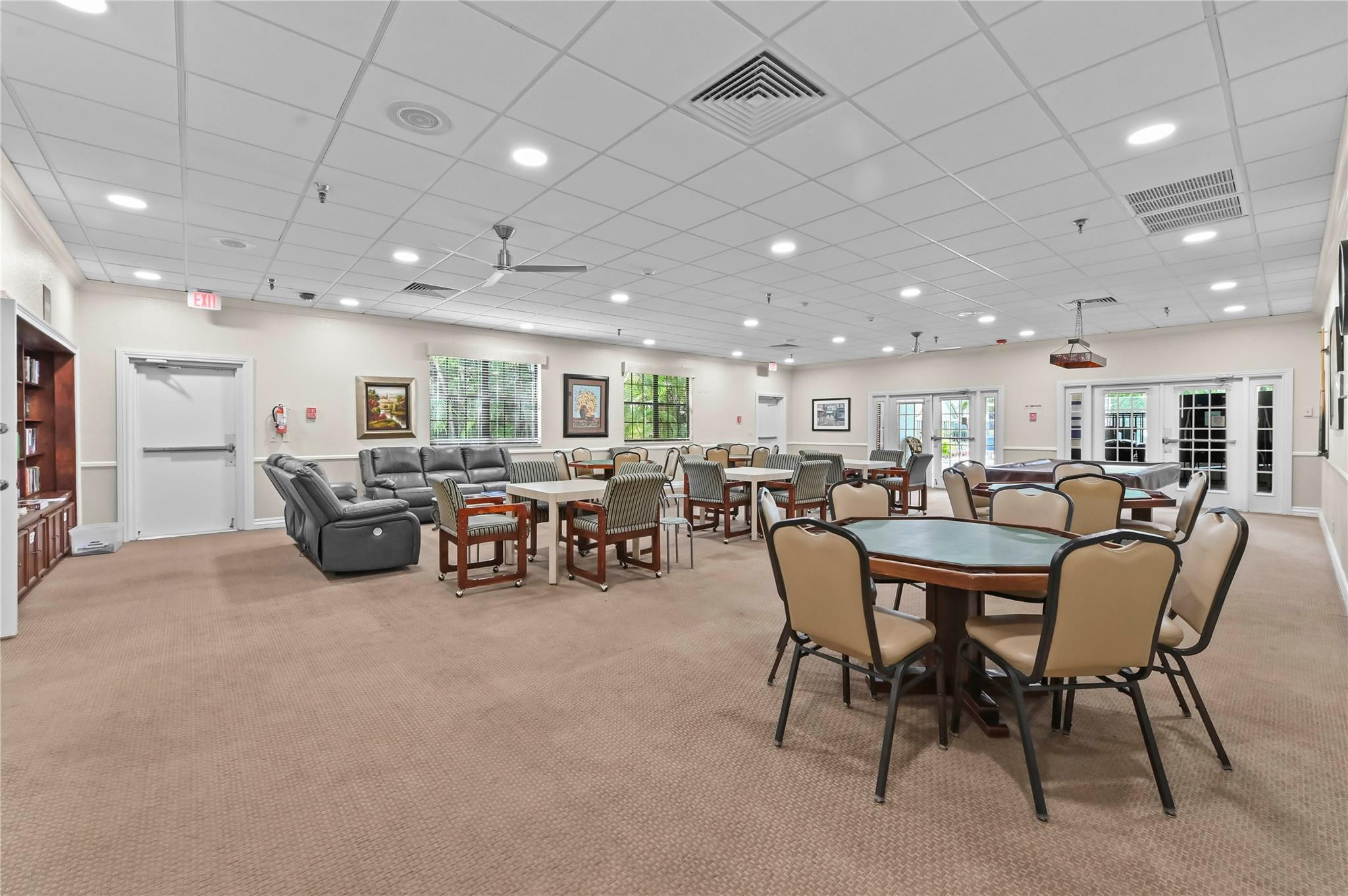 Sun Valley East Condo - Residential