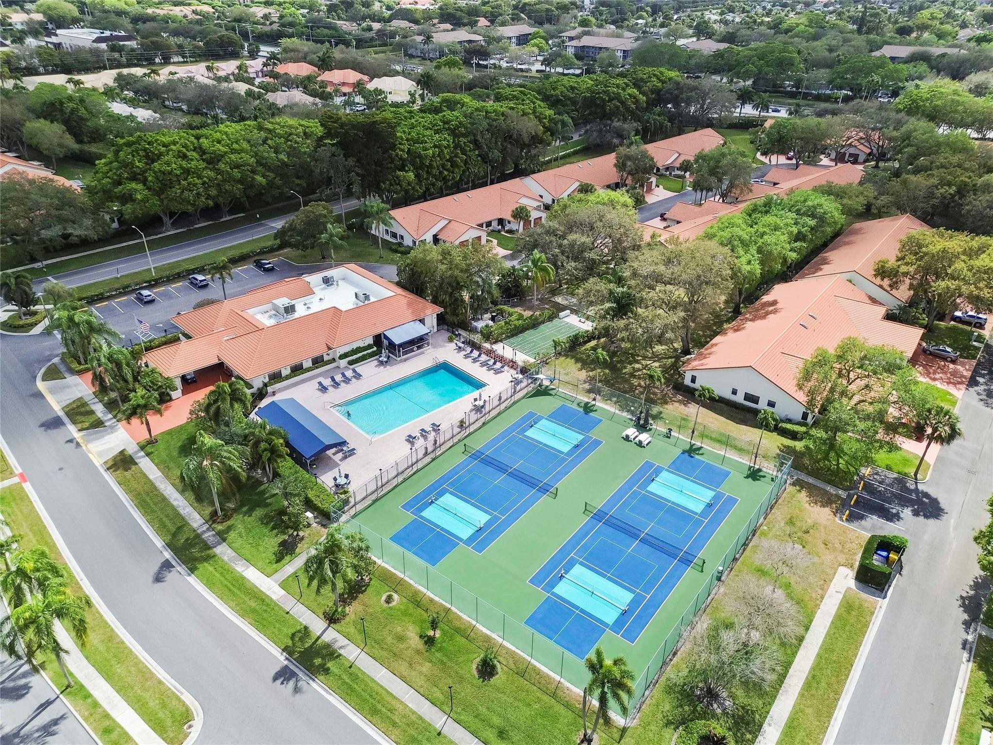 Sun Valley East Condo - Residential