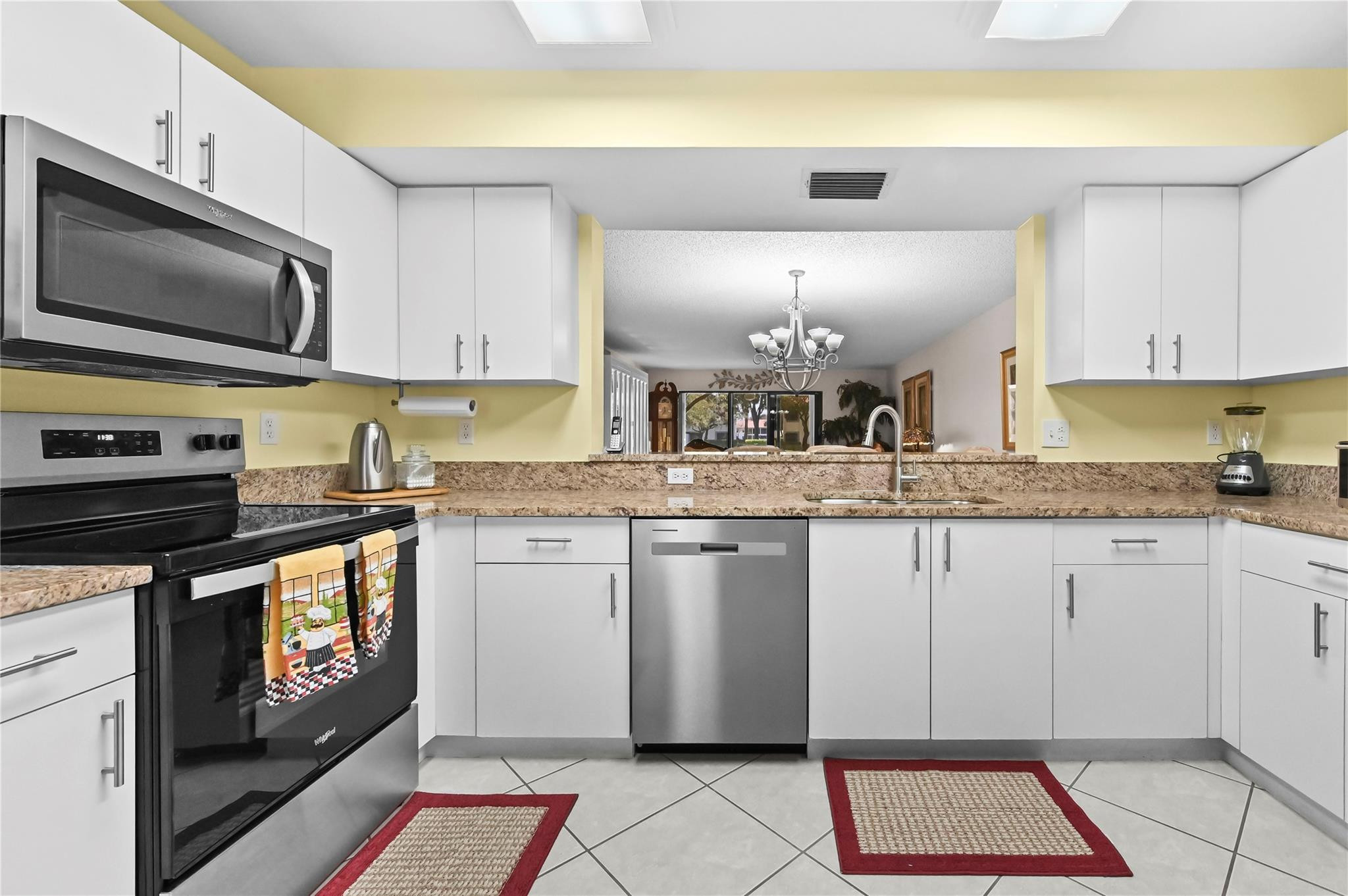 Sun Valley East Condo - Residential