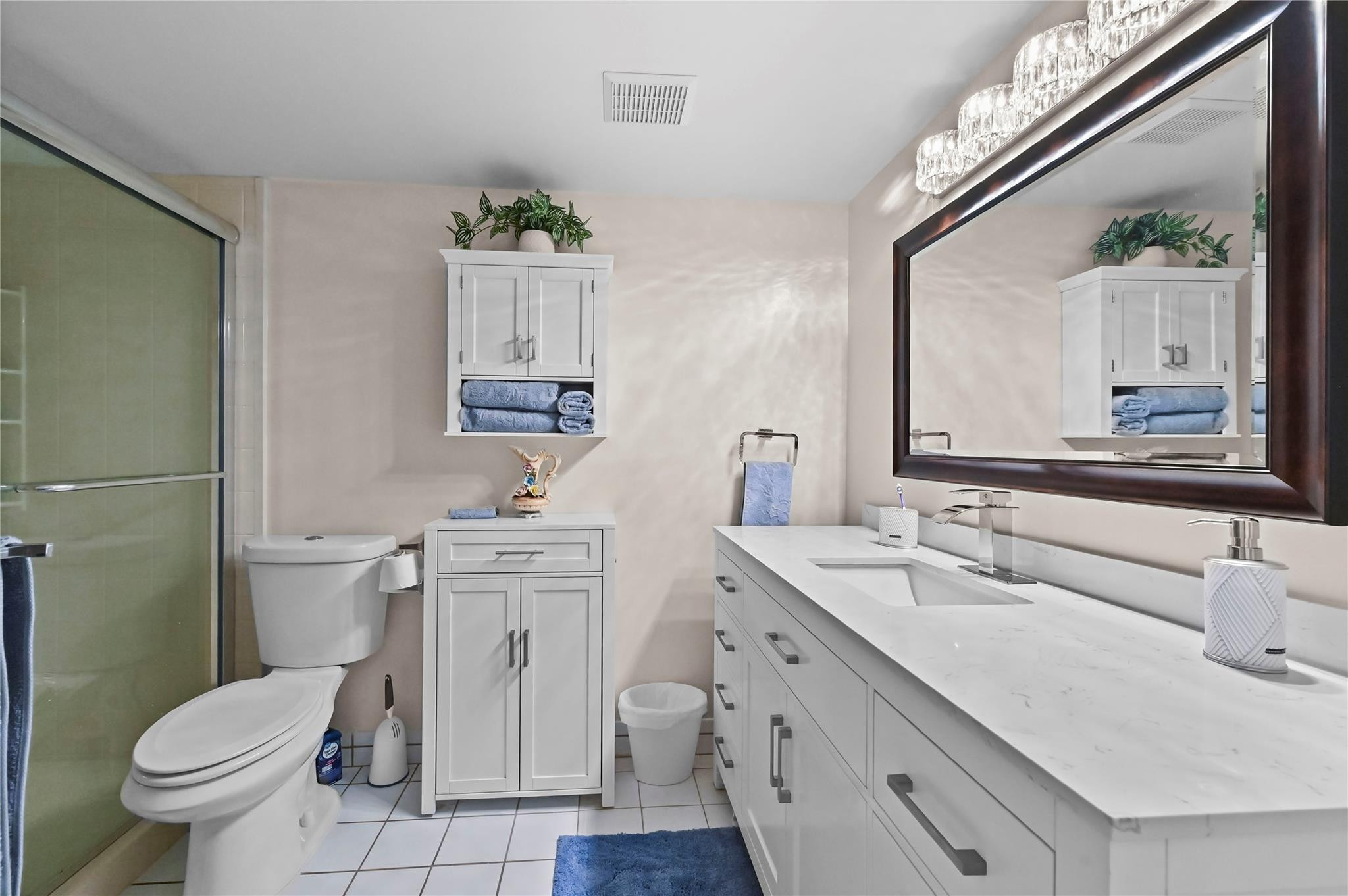 Sun Valley East Condo - Residential