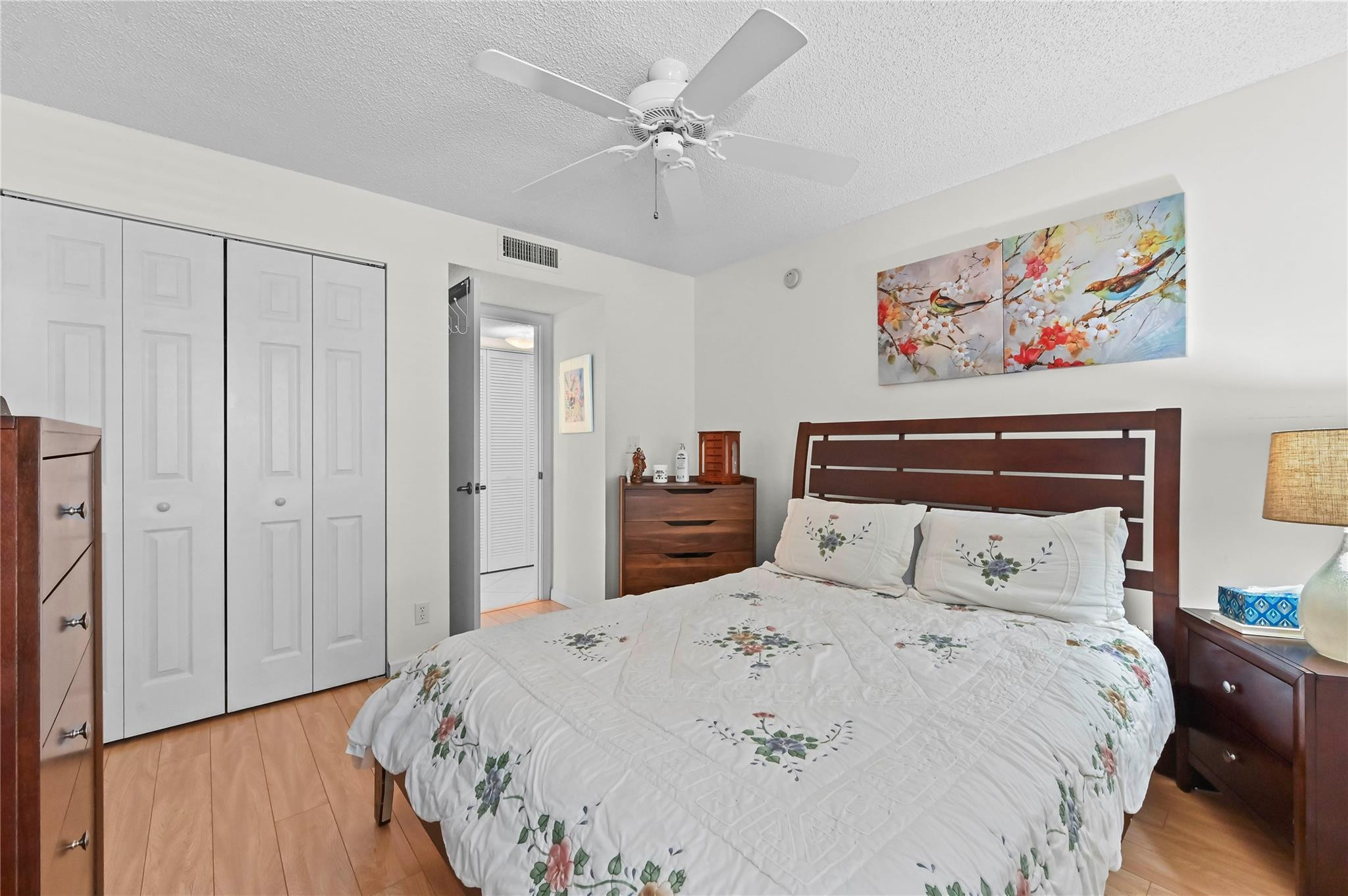 Sun Valley East Condo - Residential