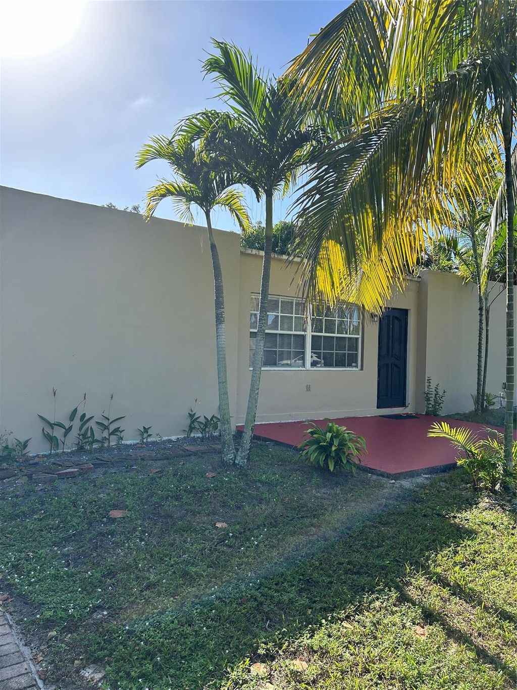 Photo of 3866 Pensacola Drive, Lake Worth, FL 33462 (MLS # F10411391)