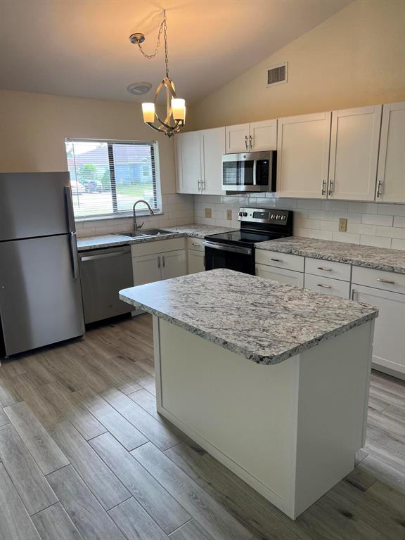 PORT ST LUCIE SECTION 39 - Residential Lease