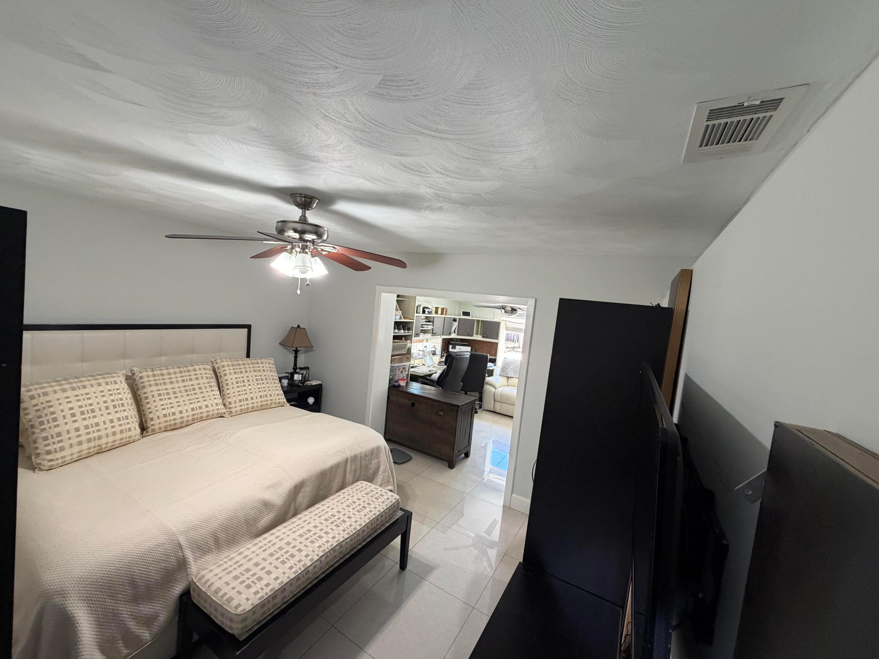 PORT ST LUCIE SECTION 18 - Residential