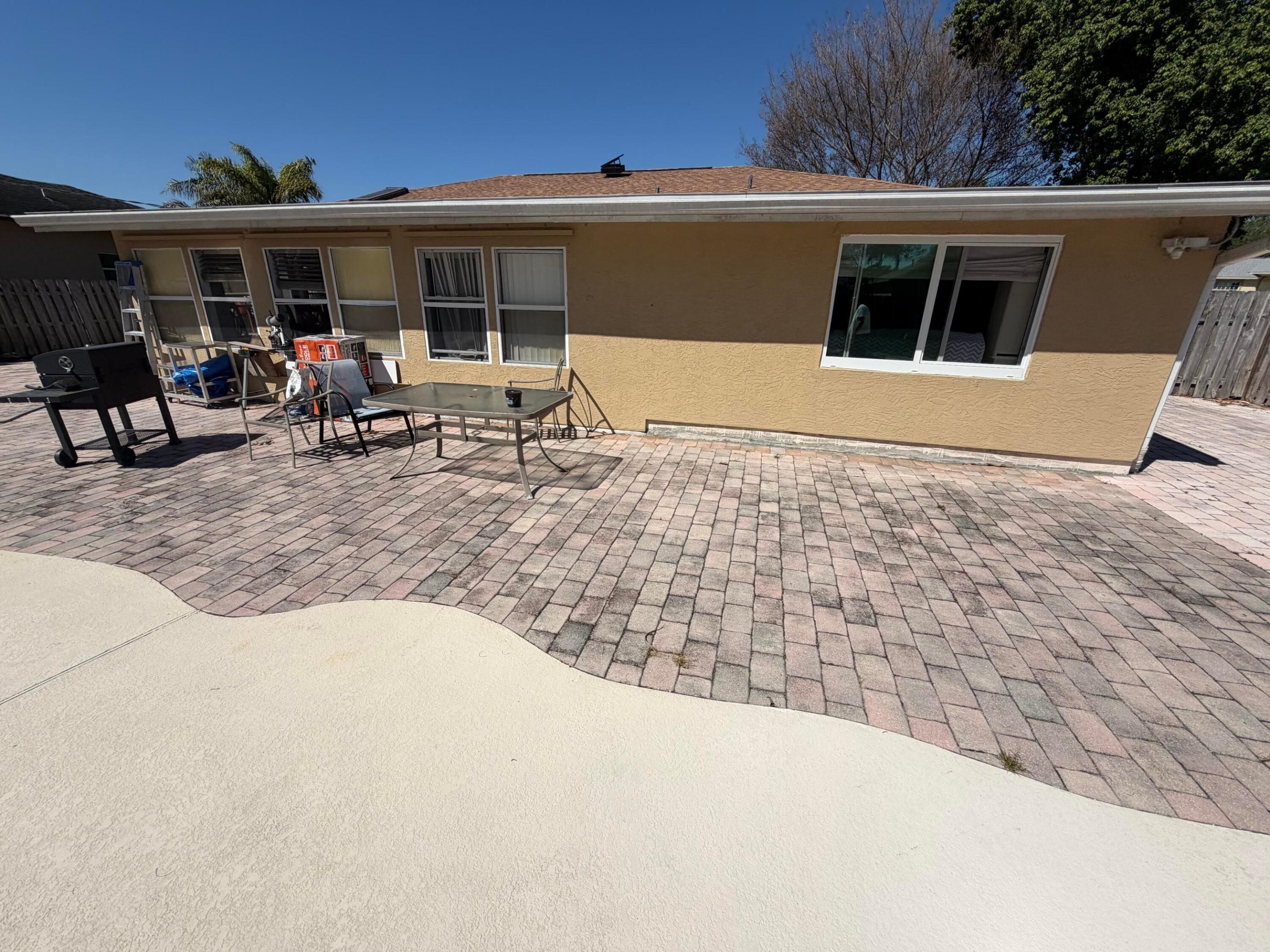 PORT ST LUCIE SECTION 18 - Residential