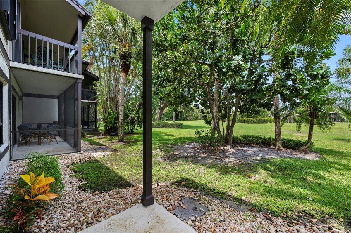 BAGATTELLE CONDO - Residential Lease