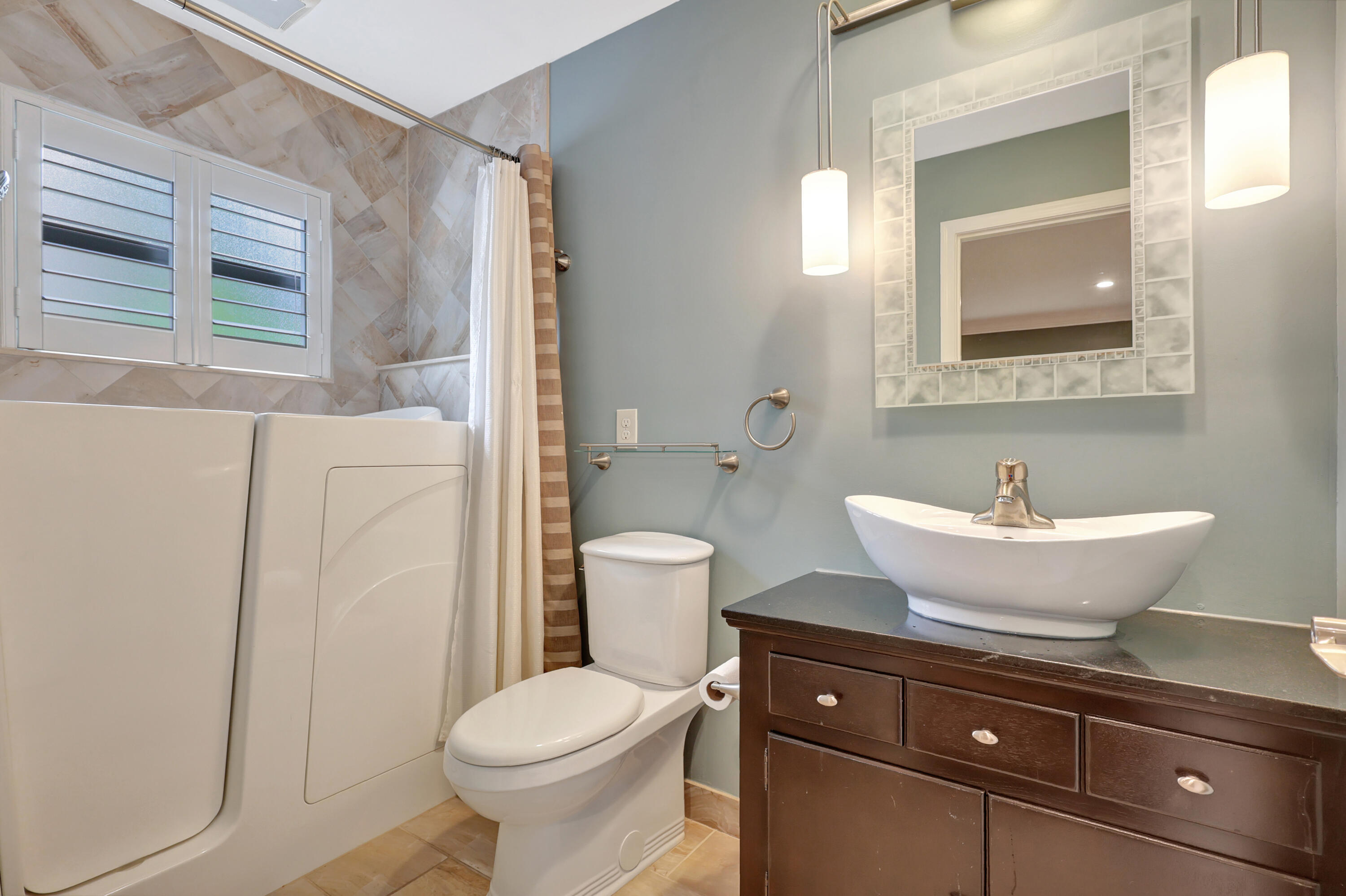 RAINWOOD EAST REPLAT - Residential